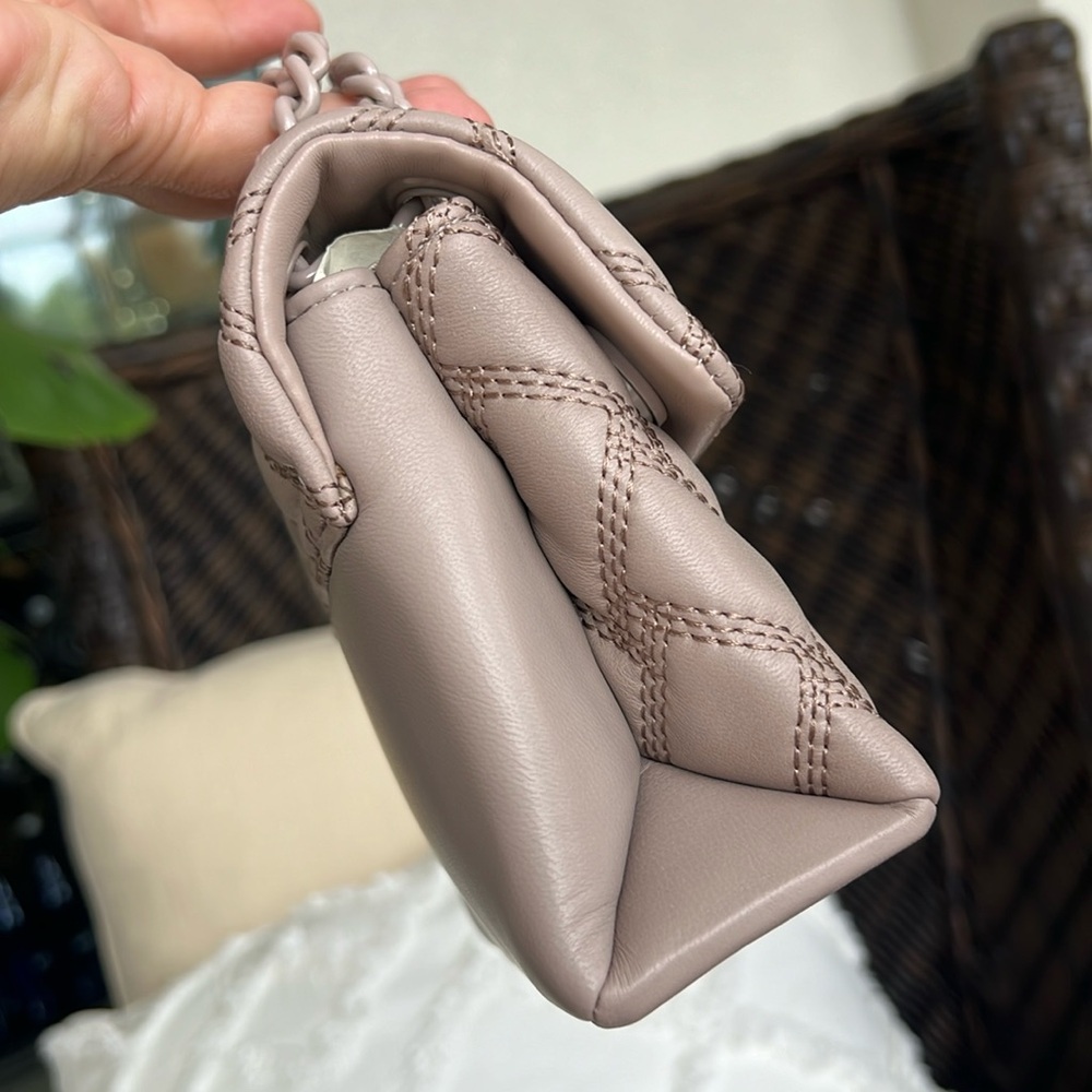 KURT GEIGER MINI Kensington Drench quilted leather crossbody blush taupe - Picture 6 of 17